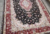 farshboom-9kKq6LoUsTlX